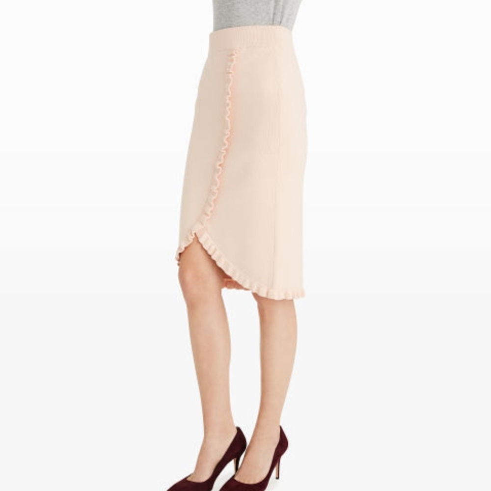 NWOT Club Monaco Blush Pink Ruffle-Trim Pencil Skirt